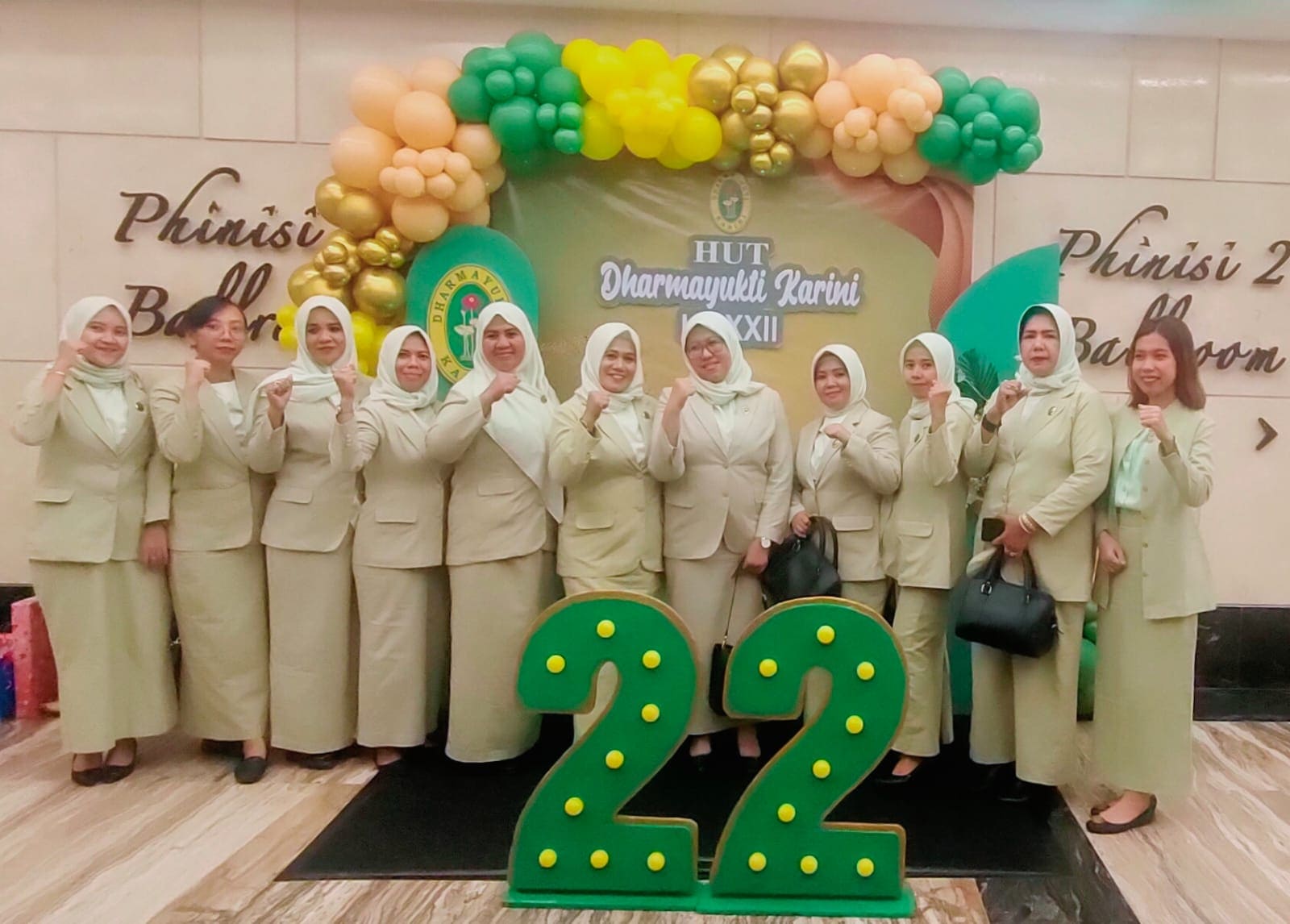hutdyk22