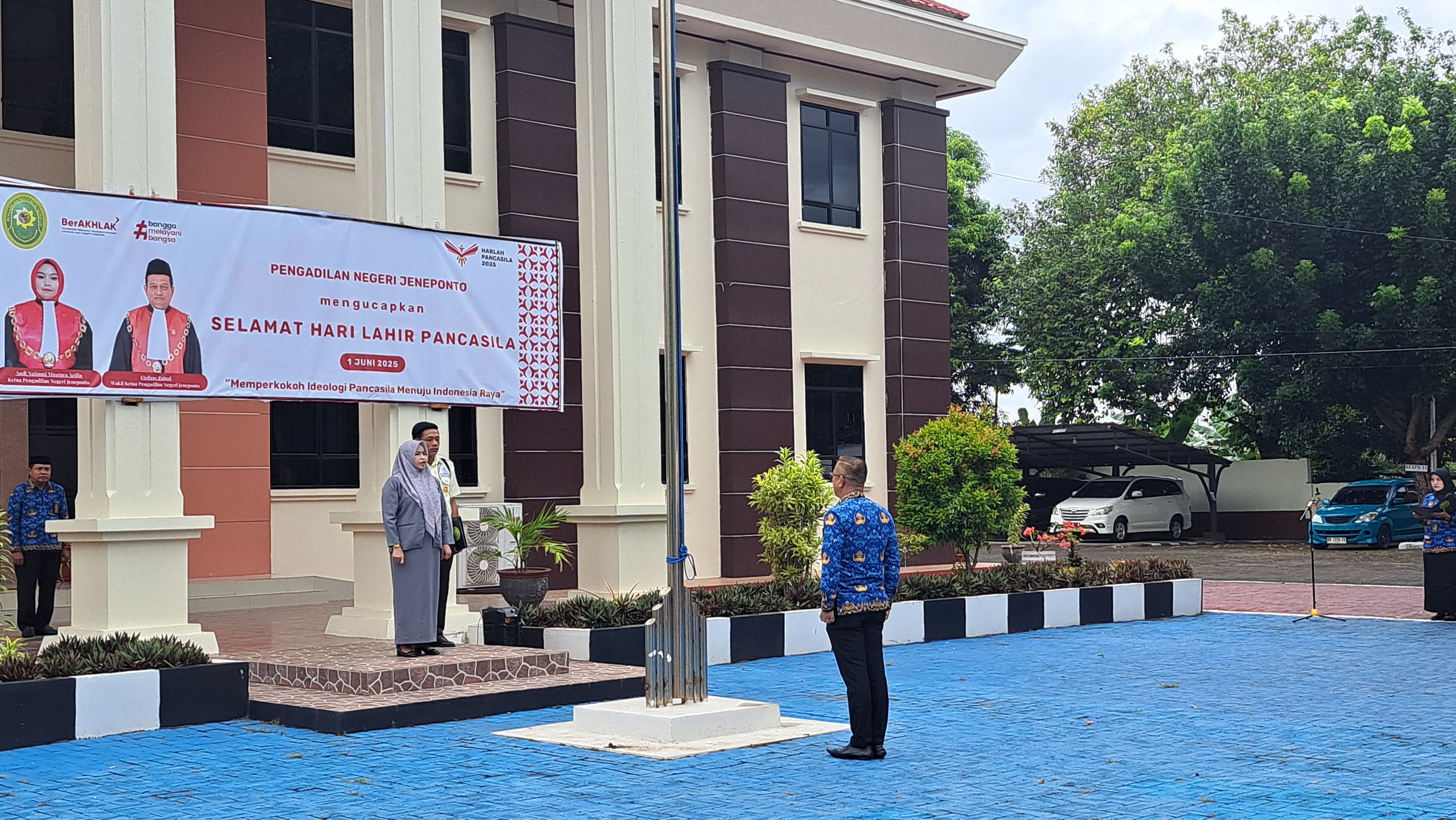 upacaraharlahpancasila5